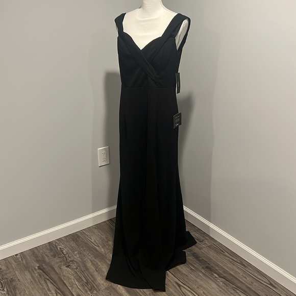 Lulu's Song of Love Black Off Shoulder Maxi Dress Extra Large XL NWT $110 - Picture 4 of 11